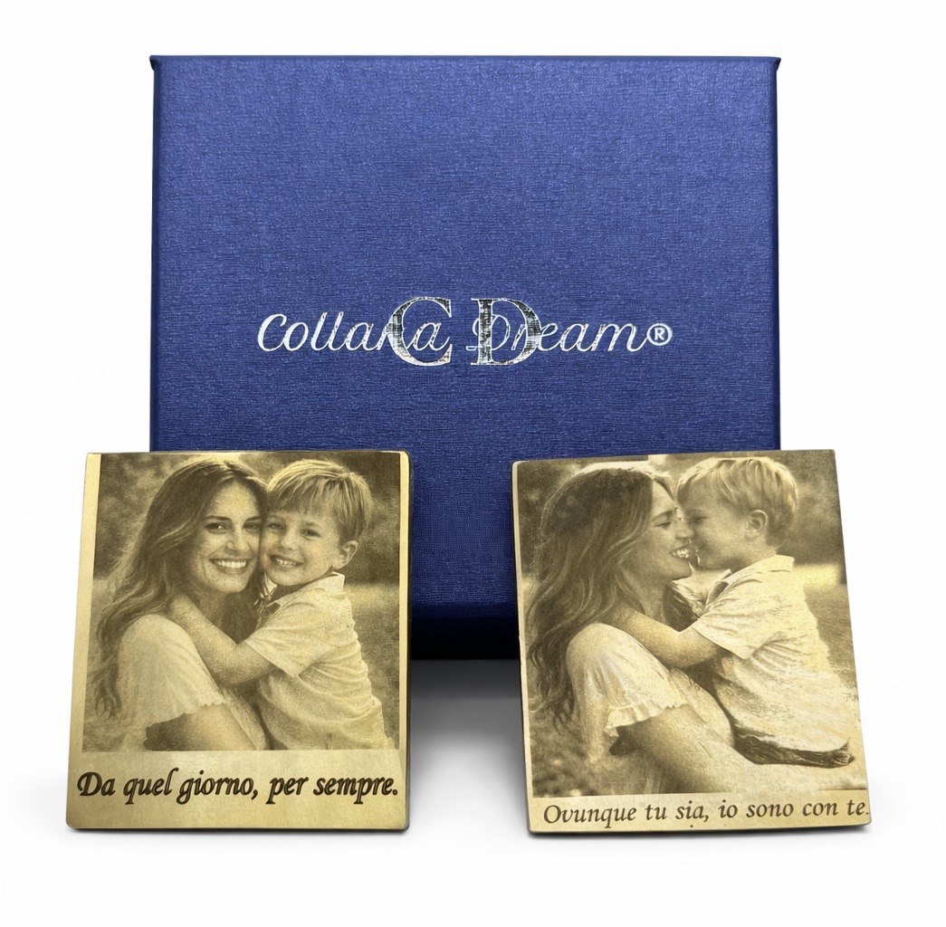 Ritratto Inciso su Ottone – Set da 2 Calamite Personalizzate