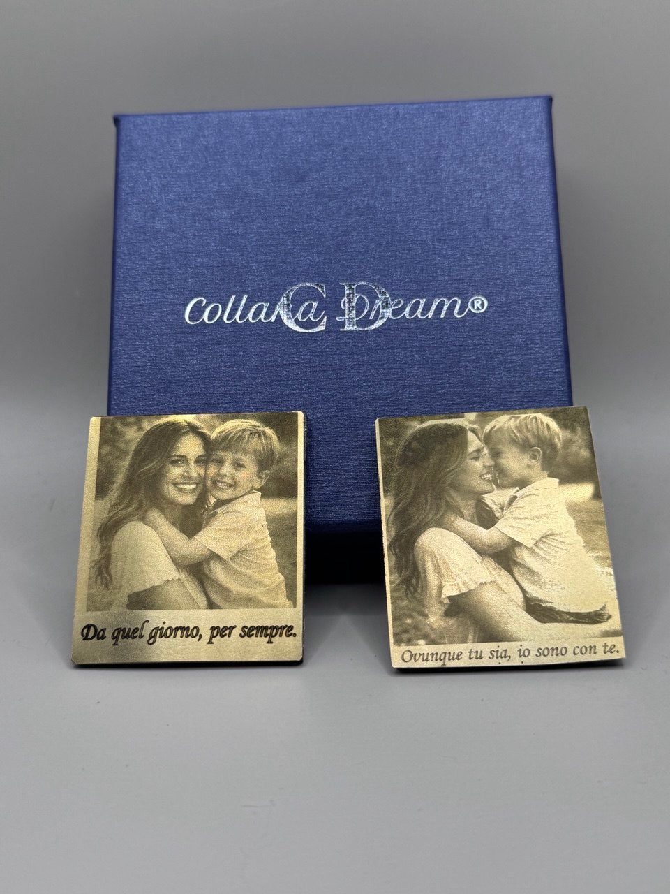Ritratto Inciso su Ottone – Set da 2 Calamite Personalizzate