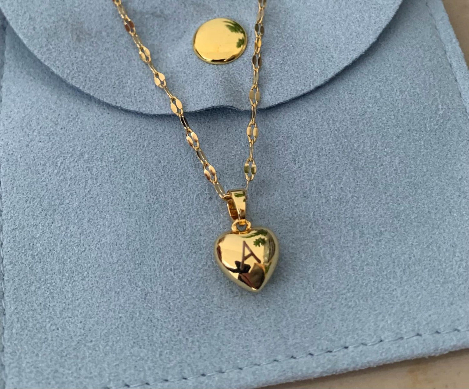 Collana a strati in acciaio con pendente a cuore Collana a strati in acciaio con pendente a cuore